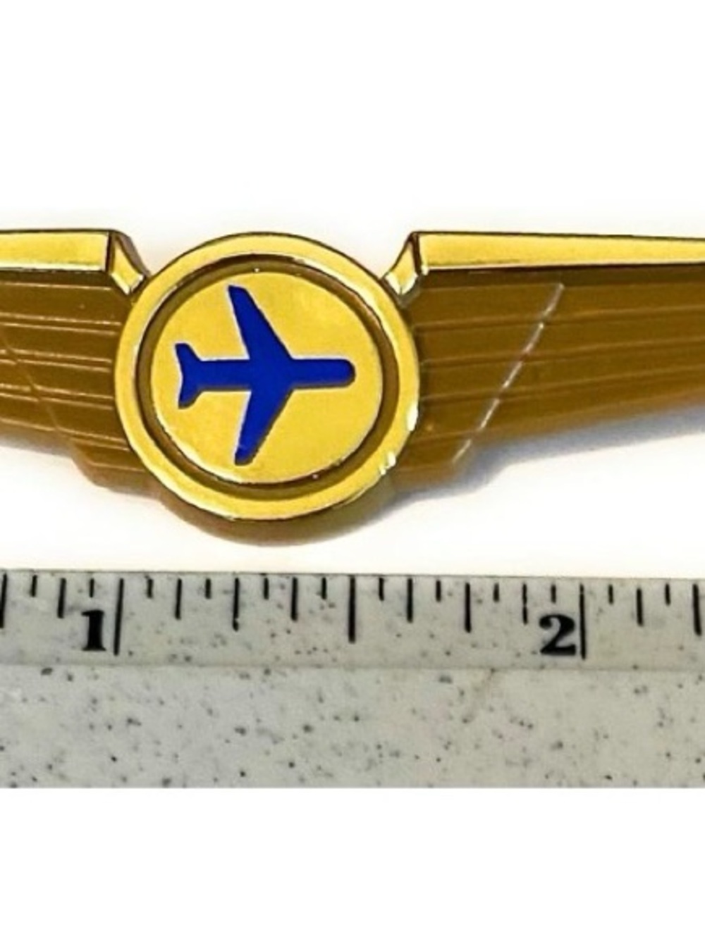 Pilot Wings Plastic Pins Pinbacks Badges Lot of 2 - Picture 4 of 5